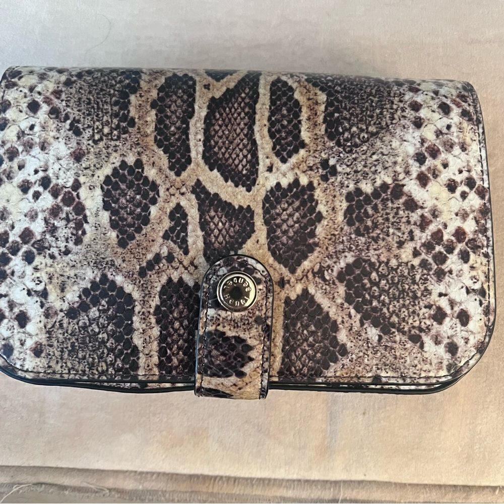 Henri Bendel Snakeskin Convertible Bag - Picture 5 of 11